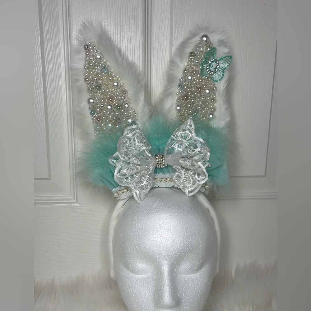 Custom made Handmade Pearl Cameo Lace Fur tulle rhinestone Bunny Ears Headband
